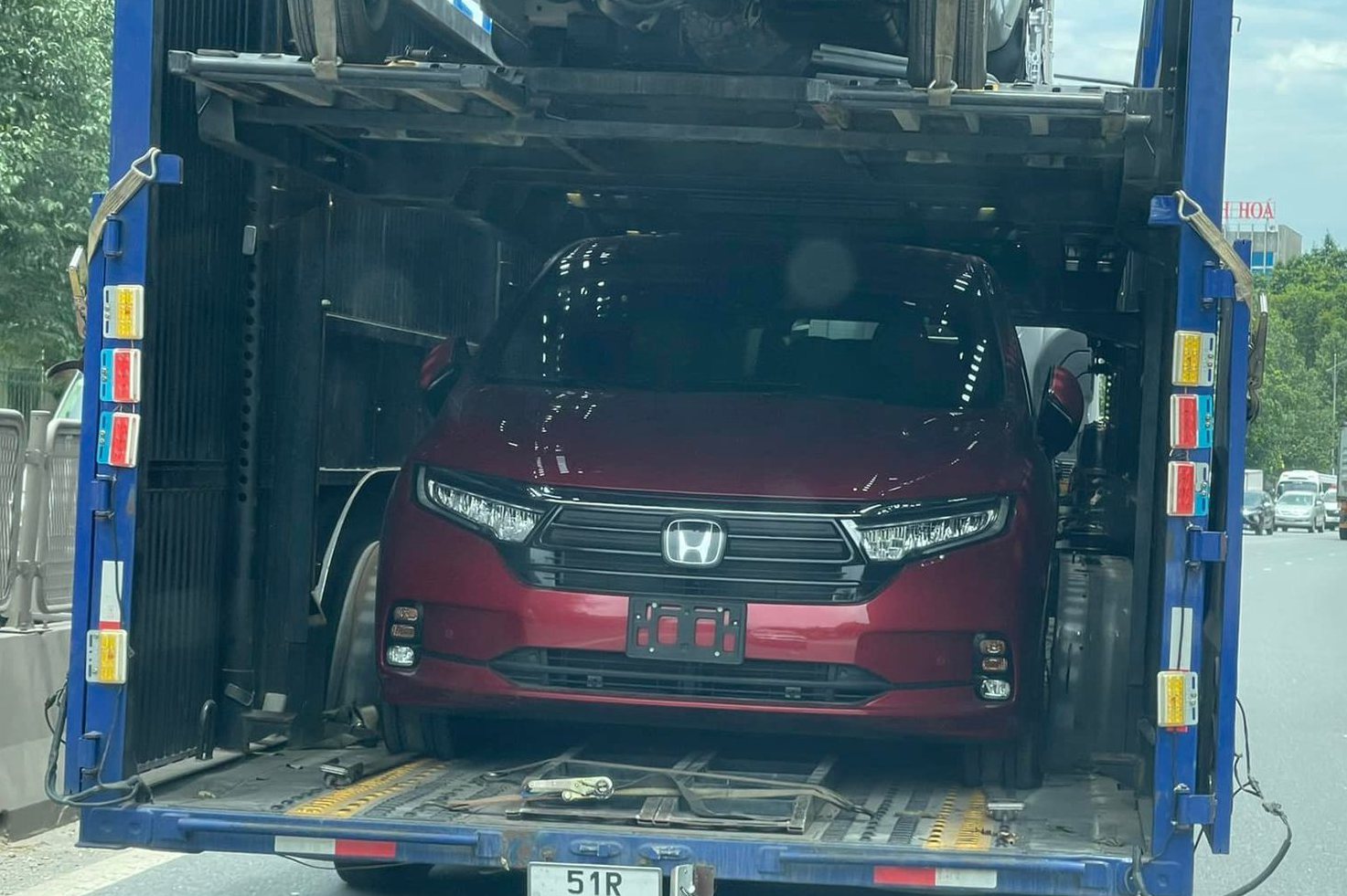 Honda Odyssey 2022 lần đầu lộ diện tại Việt Nam - Đối trọng của Kia Carnival từng rút khỏi thị trường vì ế ẩm