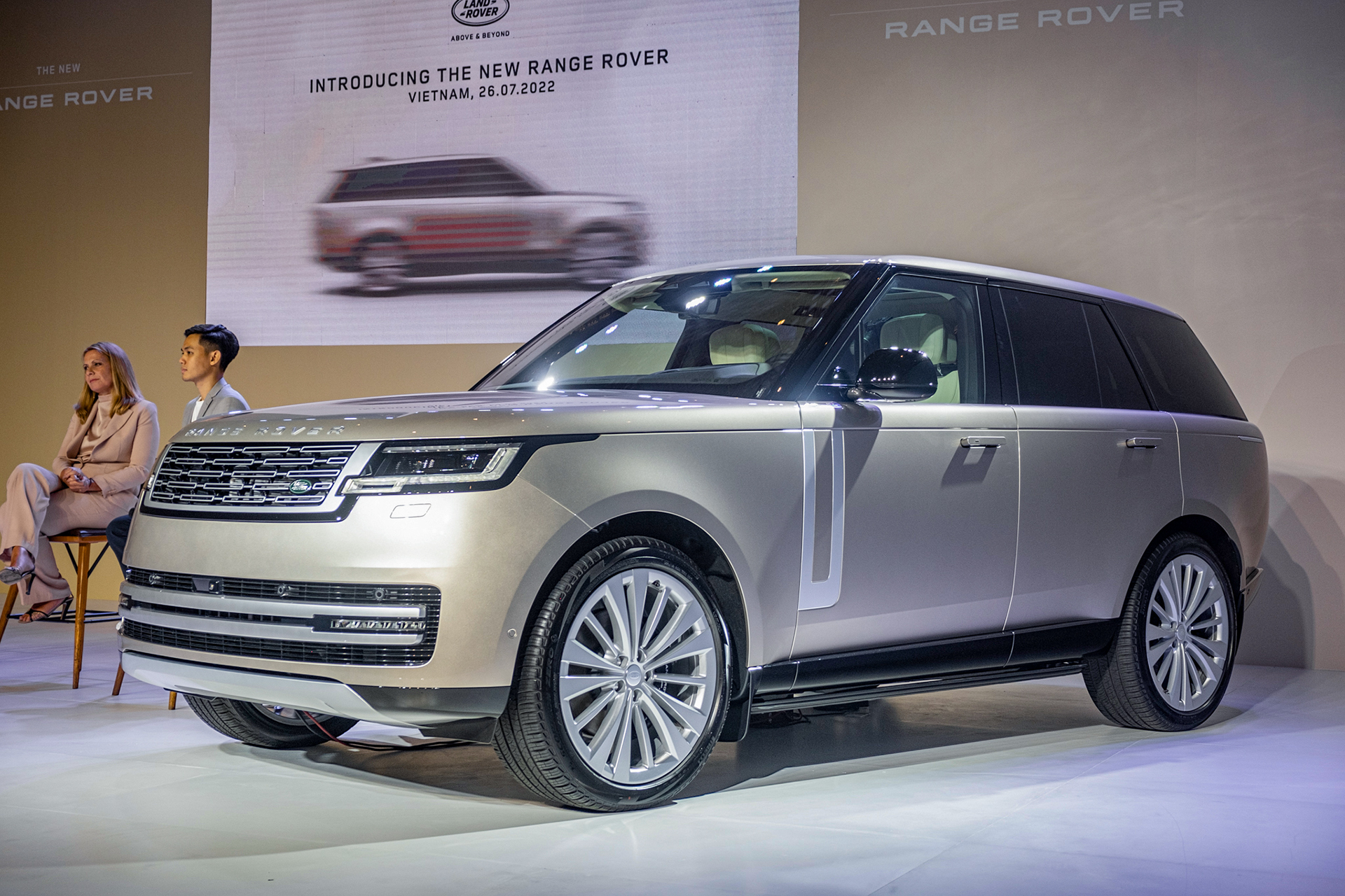 Range Rover Evoque facelift sẽ ra mắt tại Malaysia vào tháng 1/2024
