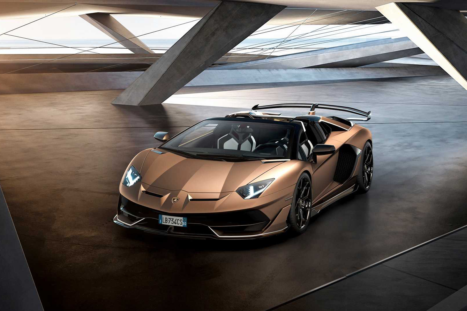 Siêu xe kế nhiệm Lamborghini Aventador lộ thêm thông tin: Có bản hybrid để dần chuyển sang thuần điện