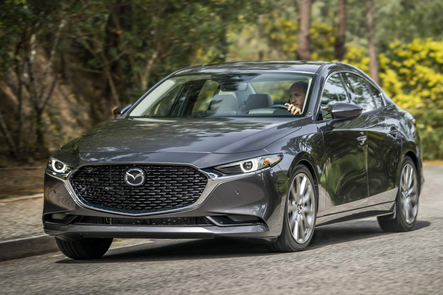 Mazda3 tăng áp chính thức ra mắt: Mạnh mẽ nhất từ trước tới nay