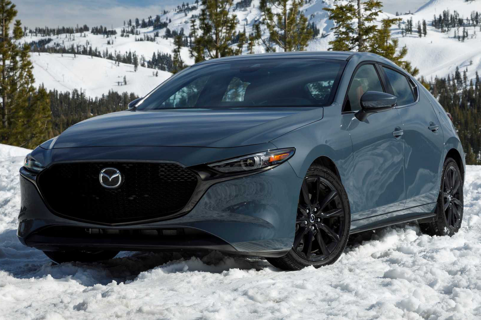 Mazda3 tăng áp, dẫn động 2 cầu lần đầu tung video gầm rú đầy phấn khích trước ngày ra mắt 8/7