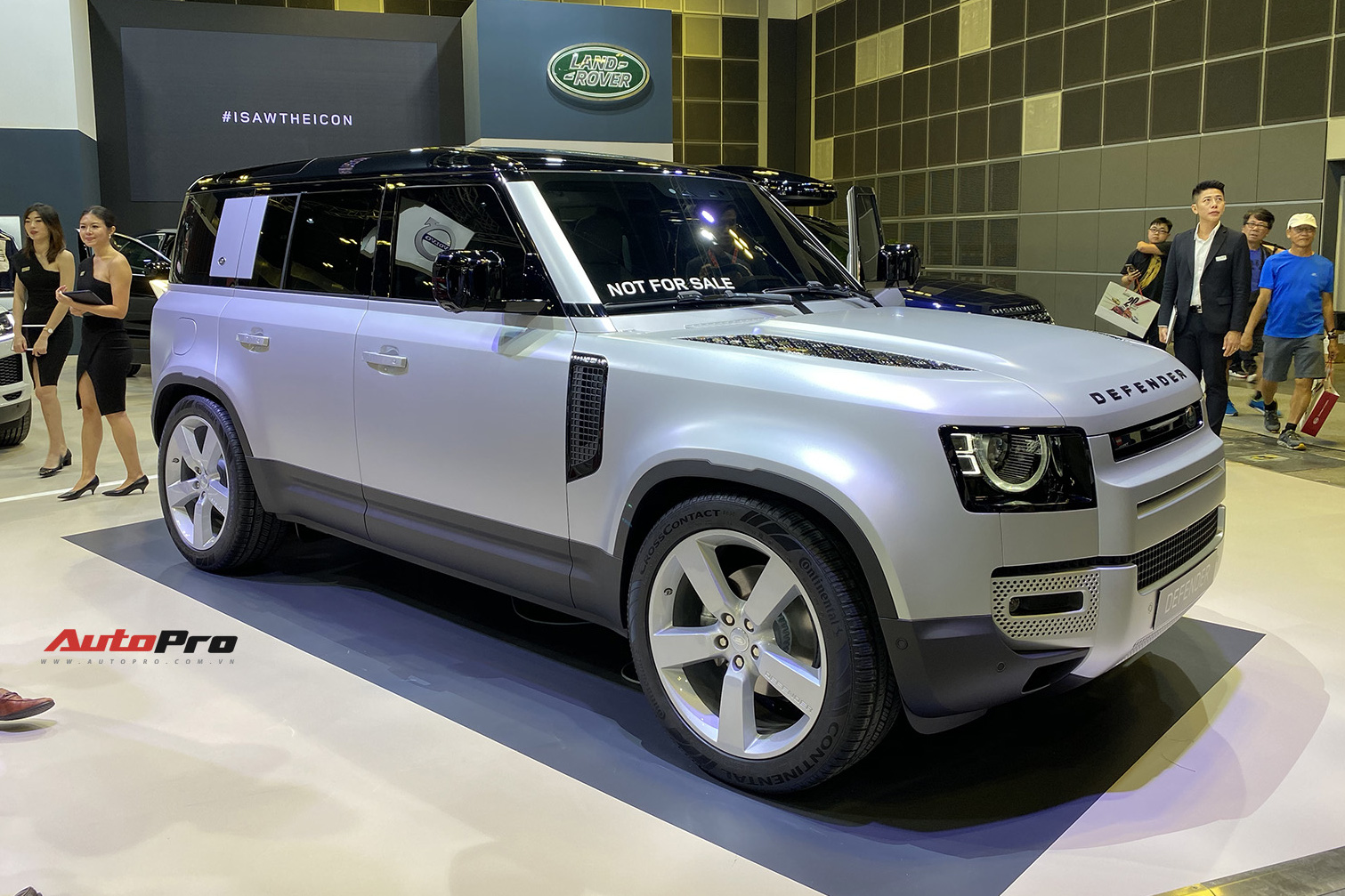 Cận cảnh Land Rover Defender 2020 giá hơn 5 tỷ đồng sắp về Việt Nam