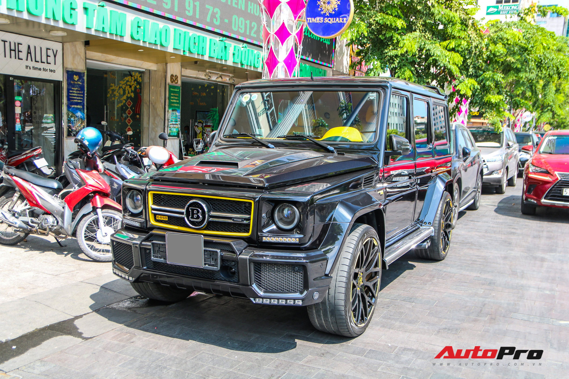 Bắt gặp 'siêu SUV' Brabus G850 độc nhất Sài Gòn, sở hữu chi tiết tạo nên khác biệt so với chiếc duy nhất miền Bắc