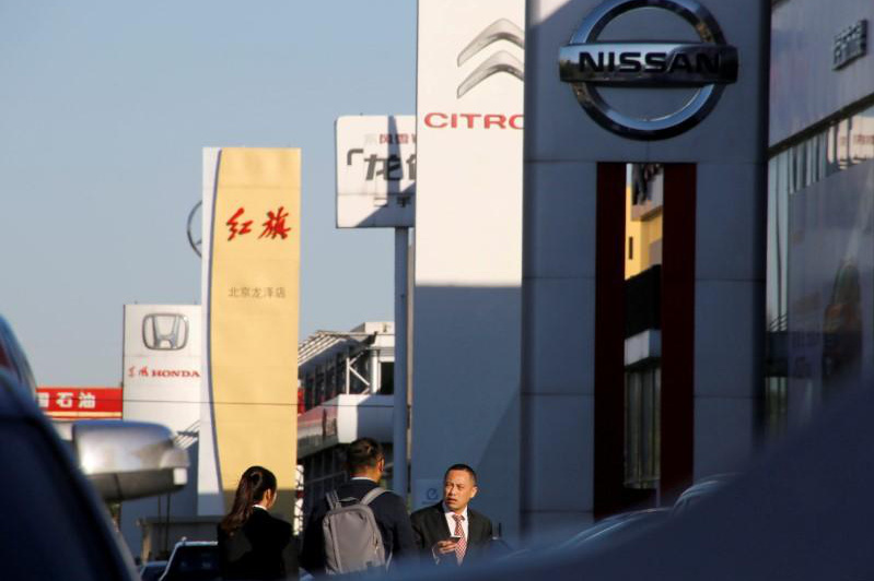 Vừa trở lại, các hãng xe Trung Quốc mạnh tay thuyết phục khách hàng sắm xe