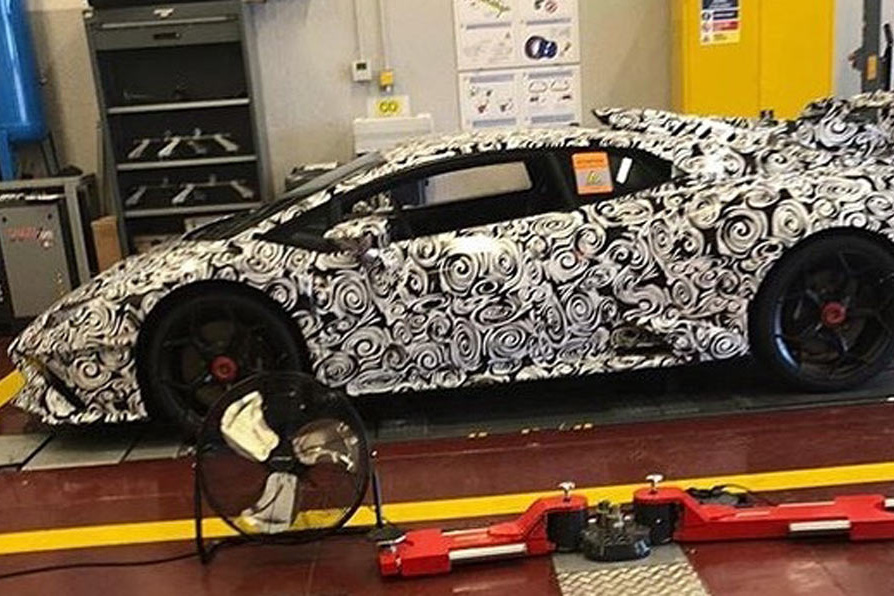 Đang rục rịch về Việt Nam, Lamborghini Huracan EVO đã nằm trong dự án nâng cấp mới