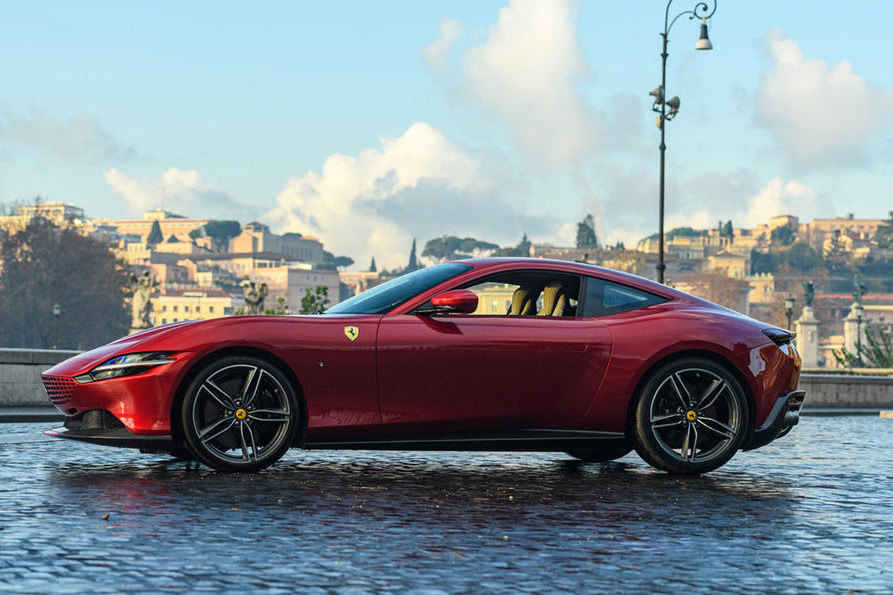 Ferrari Roma sắp được nâng cấp với loạt tính năng hướng tới người dùng