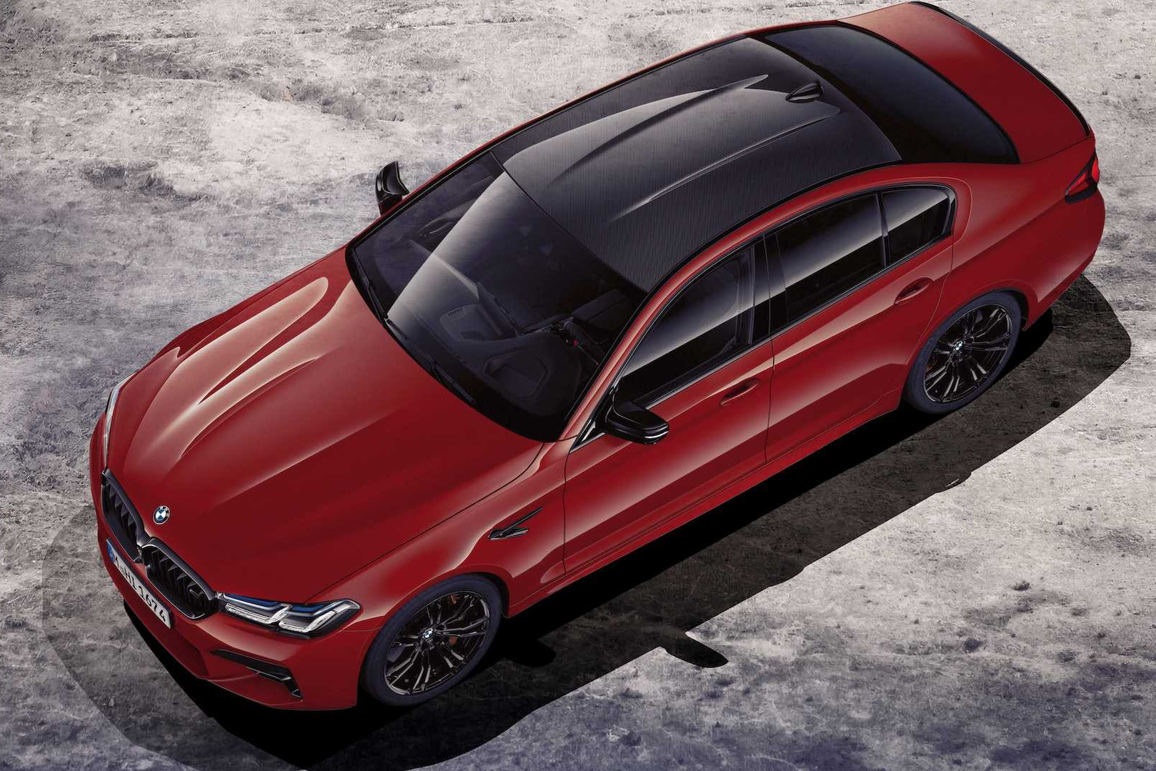 Ra mắt BMW M5 2020: Vóc dáng mới, công nghệ tân tiến để tối đầu Mercedes-AMG E 63
