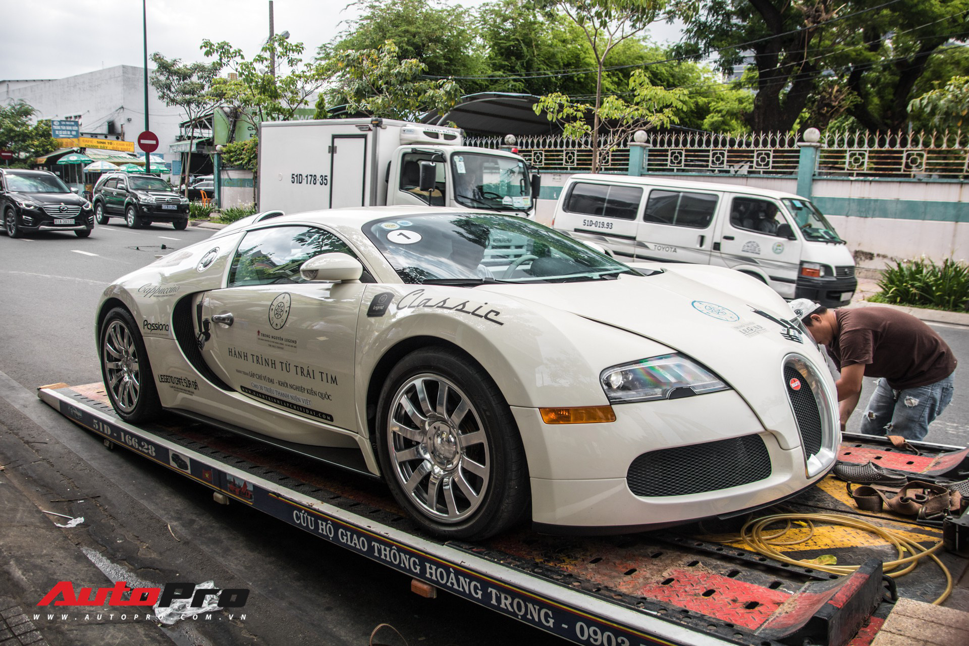 Bugatti Veyron có chương trình bảo dưỡng mới và đây là điều kiện dành cho chiếc của ông Đặng Lê Nguyên Vũ