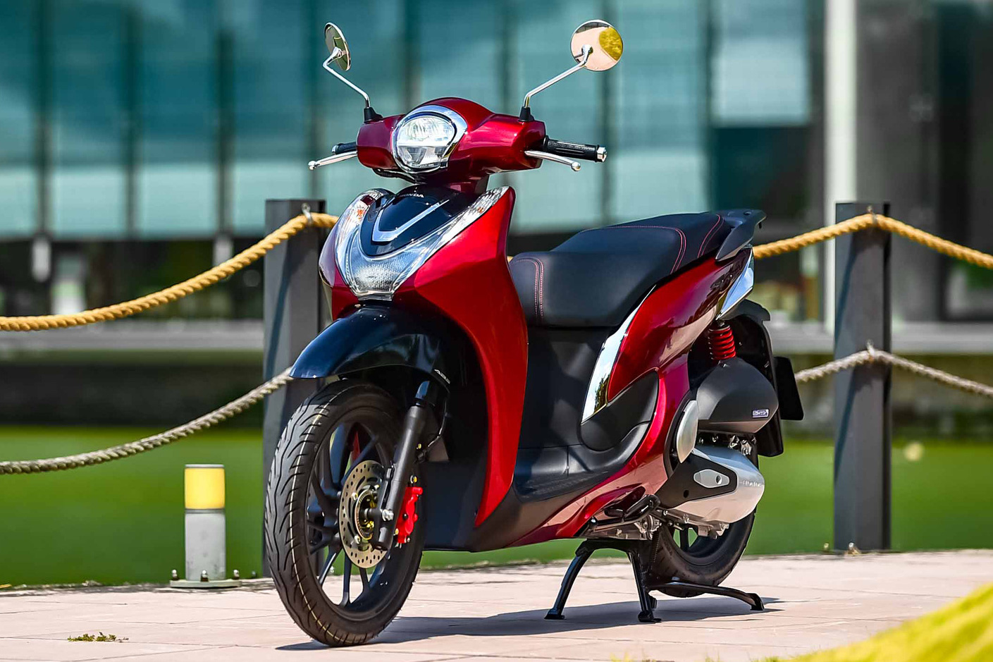 Honda SH Mode 2020 ra mắt thị trường Việt Nam giá từ 5389 triệu đồng