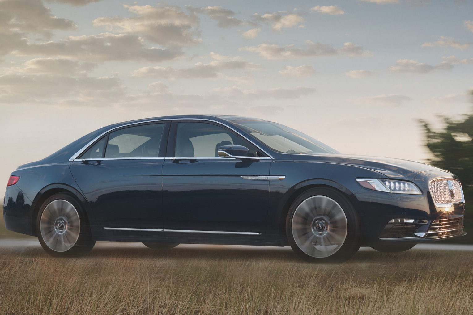 Sedan hạng sang cuối cùng của Ford bị khai tử