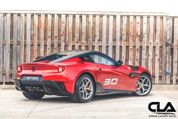 Dù độc nhất vô nhị, nhưng chiếc Ferrari chính hãng này vẫn ế khách trong nhiều năm