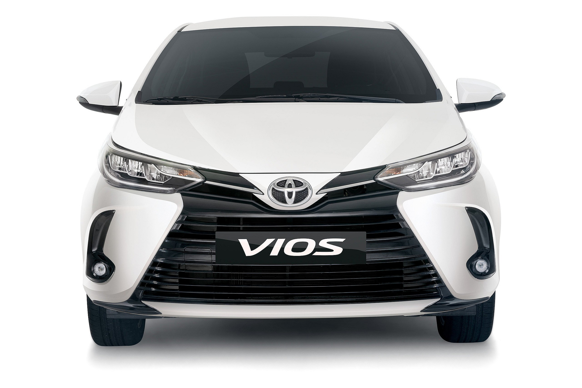 Toyota Vios đầu như Camry chốt giá cao nhất 500 triệu đồng tại Philippines - Ao ước của người Việt