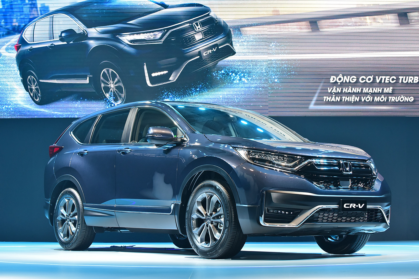 Honda CR-V 2020 lắp ráp giá từ 998 triệu đồng: Tiêu chuẩn hoá công nghệ an toàn 'khủng' đấu Mazda CX-5