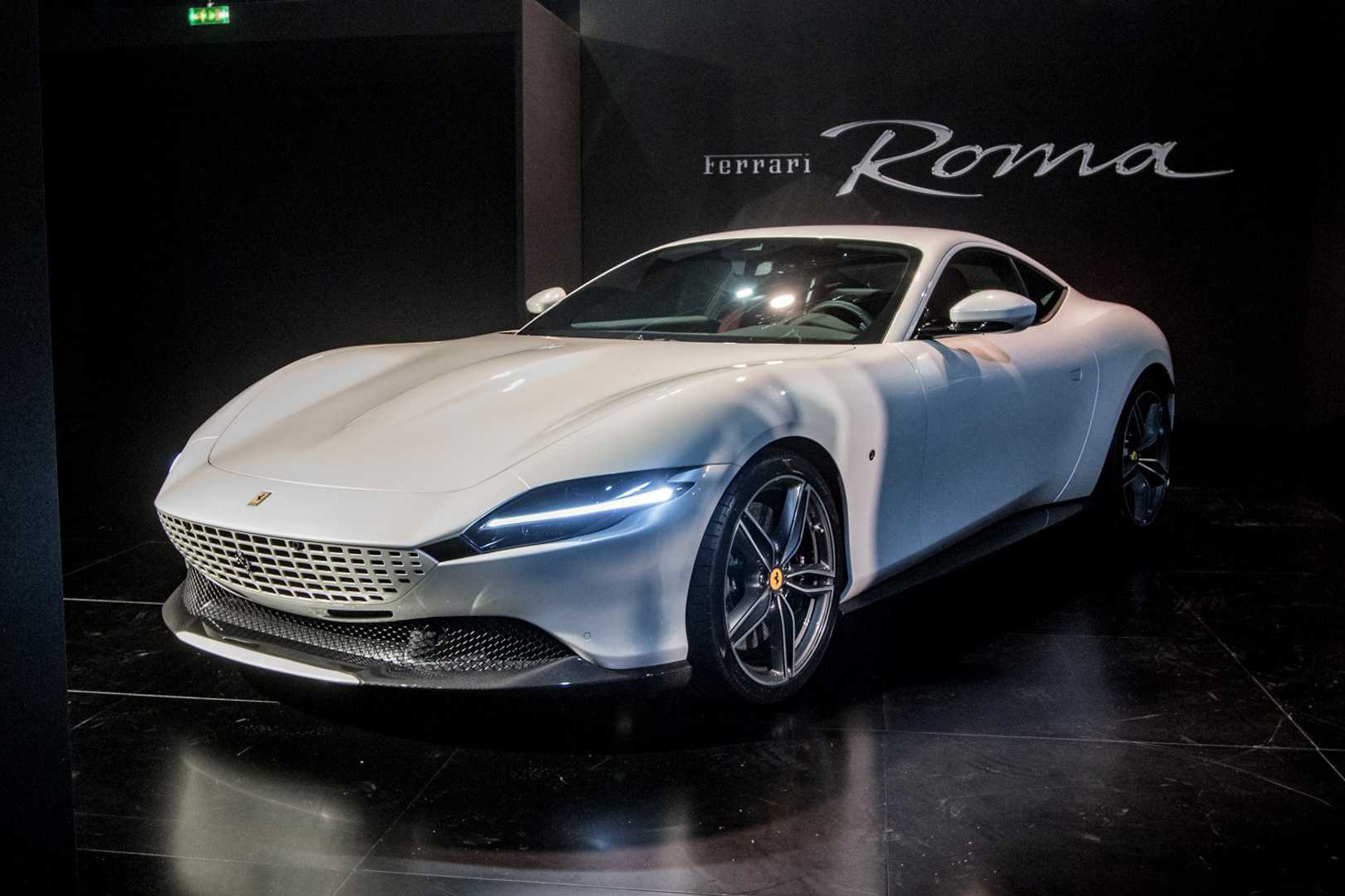 Ferrari quyết không làm siêu xe 'xăng pha nhớt' với 2 mẫu này