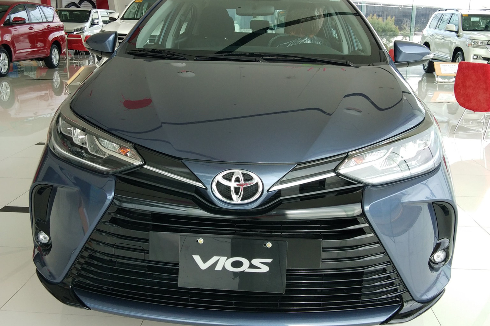 Chi tiết Toyota Vios 2021 tại đại lý: Đẹp hơn trong ảnh, đáng để người Việt chờ đợi