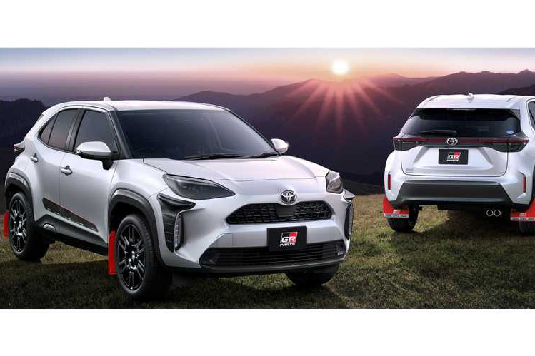 Vừa mở bán, Toyota Yaris Cross đã được chào bán 'lạc' đầy hấp dẫn