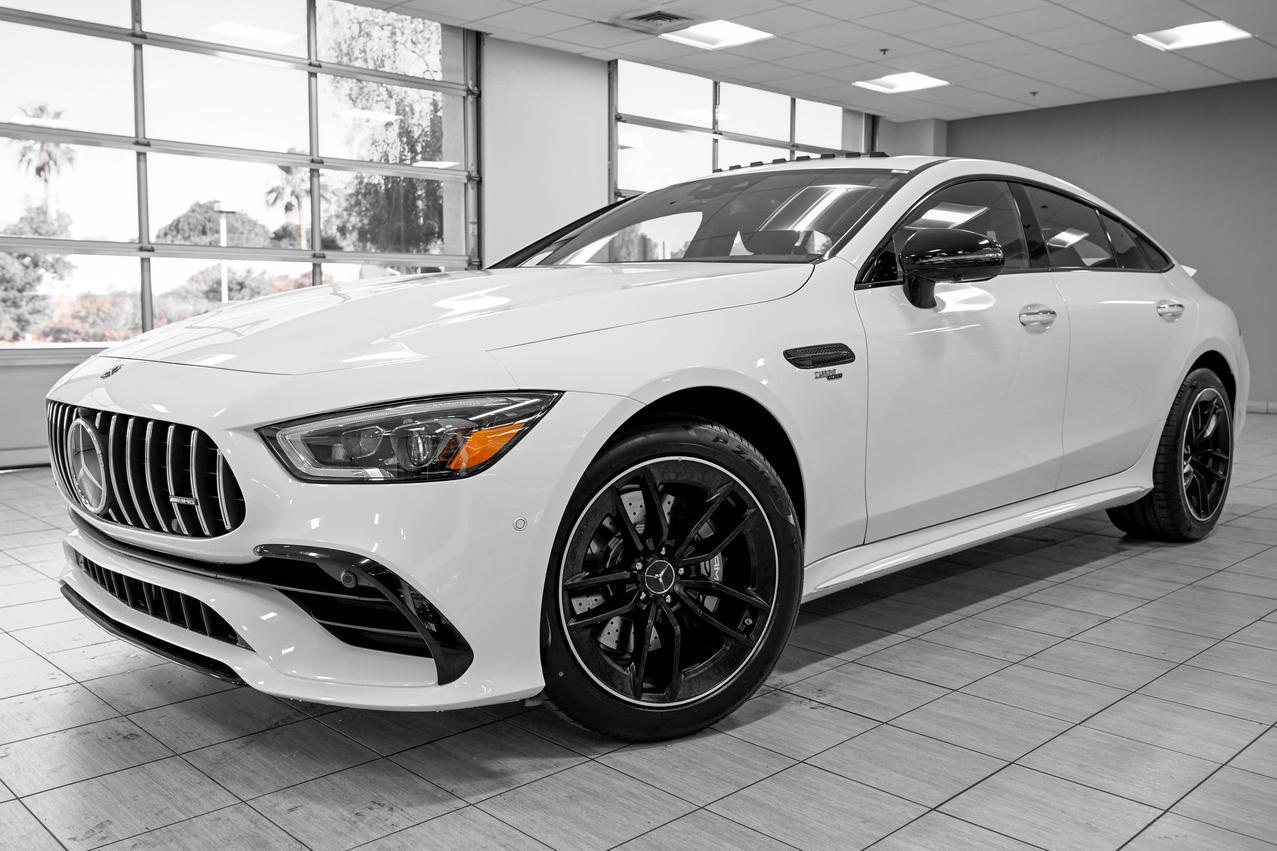 Mercedes-AMG GT 63 S đầu tiên lên đường về Việt Nam: Động cơ khủng, tăng tốc như siêu xe