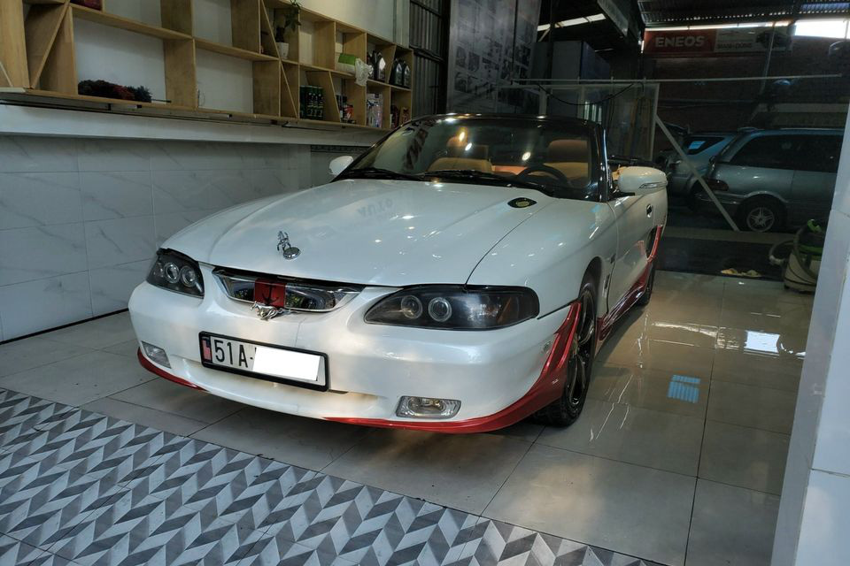 Bán Ford Mustang cổ rẻ như Hyundai Accent, đại gia chia sẻ: 'Xe trưng bày, bán vì garage hết chỗ'