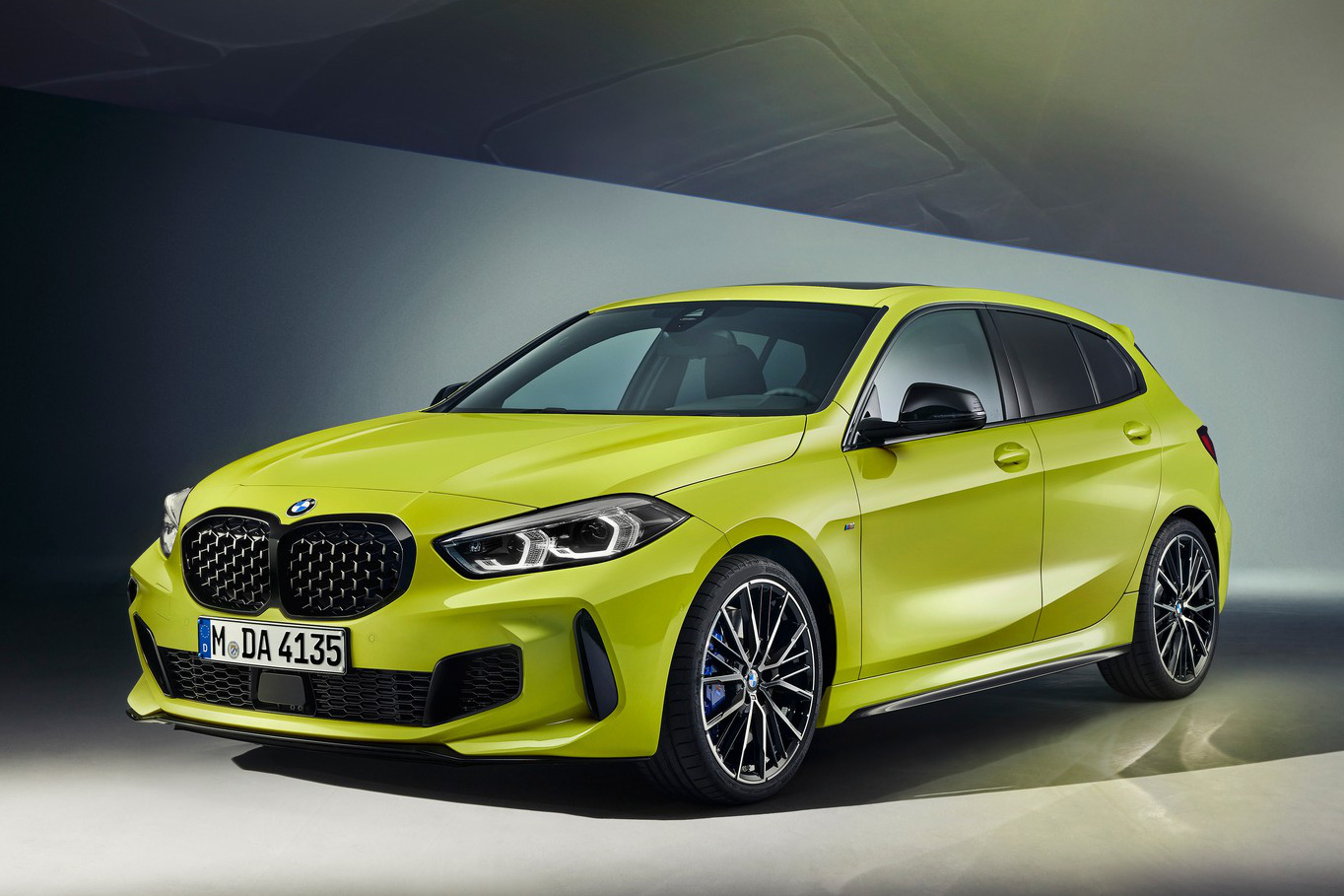 BMW 1-Series nâng cấp: Chạy đã hơn, ống xả 'phê' hơn