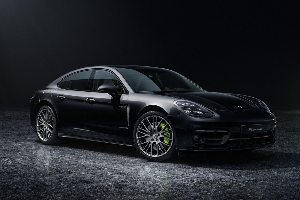 Gói option giá quy đổi hơn 300 triệu đồng này biến Porsche Panamera bản base trông sang chảnh gấp bội