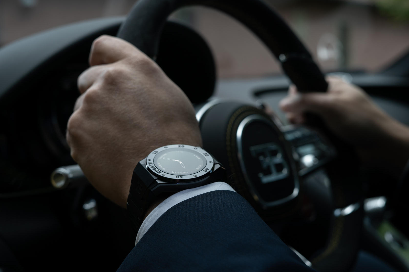 Đây là chiếc đồng hồ dành cho 0,0001% người trên thế giới có khả năng tậu Bugatti