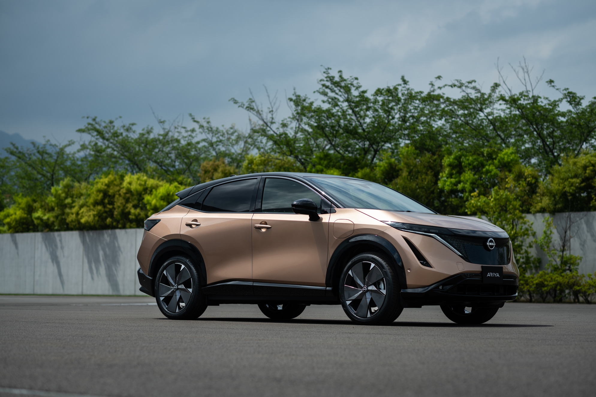 Nissan Ariya tạm hoãn sản xuất, chưa thể chốt ngày về Việt Nam cạnh tranh VinFast VF e34