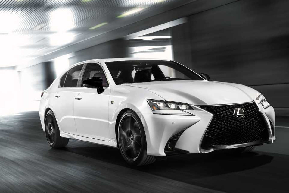 Lexus sắp sang hóa một dòng xe Toyota để đấu Mercedes E-Class và BMW 5-Series