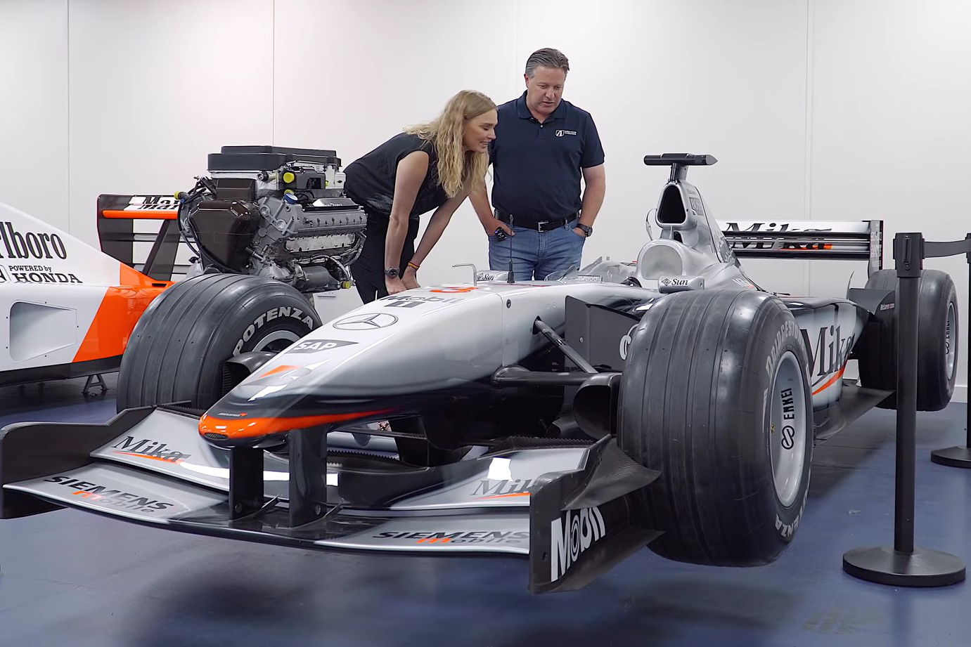 Bộ sưu tập xe ‘điểm 10’ của sếp McLaren ít người biết đến: Toàn những cái tên khiến fan tốc độ thèm khát