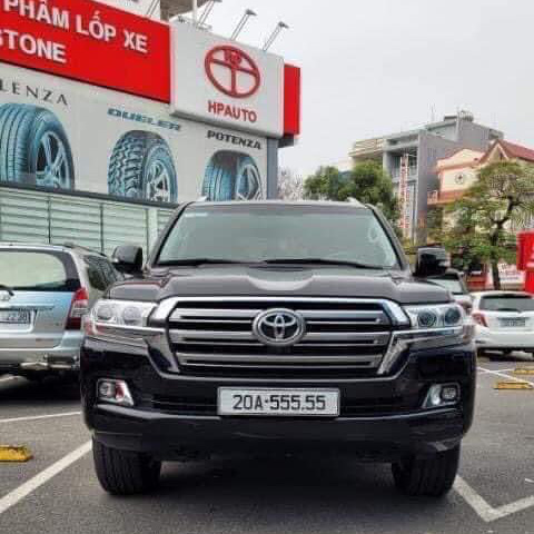 Mua Toyota Land Cruiser đời cũ nhưng mát tay bấm trúng biển ngũ quý 5, chủ xe nhận lời khen: Bán lại đắt hơn cả xe đời mới - Ảnh 1.