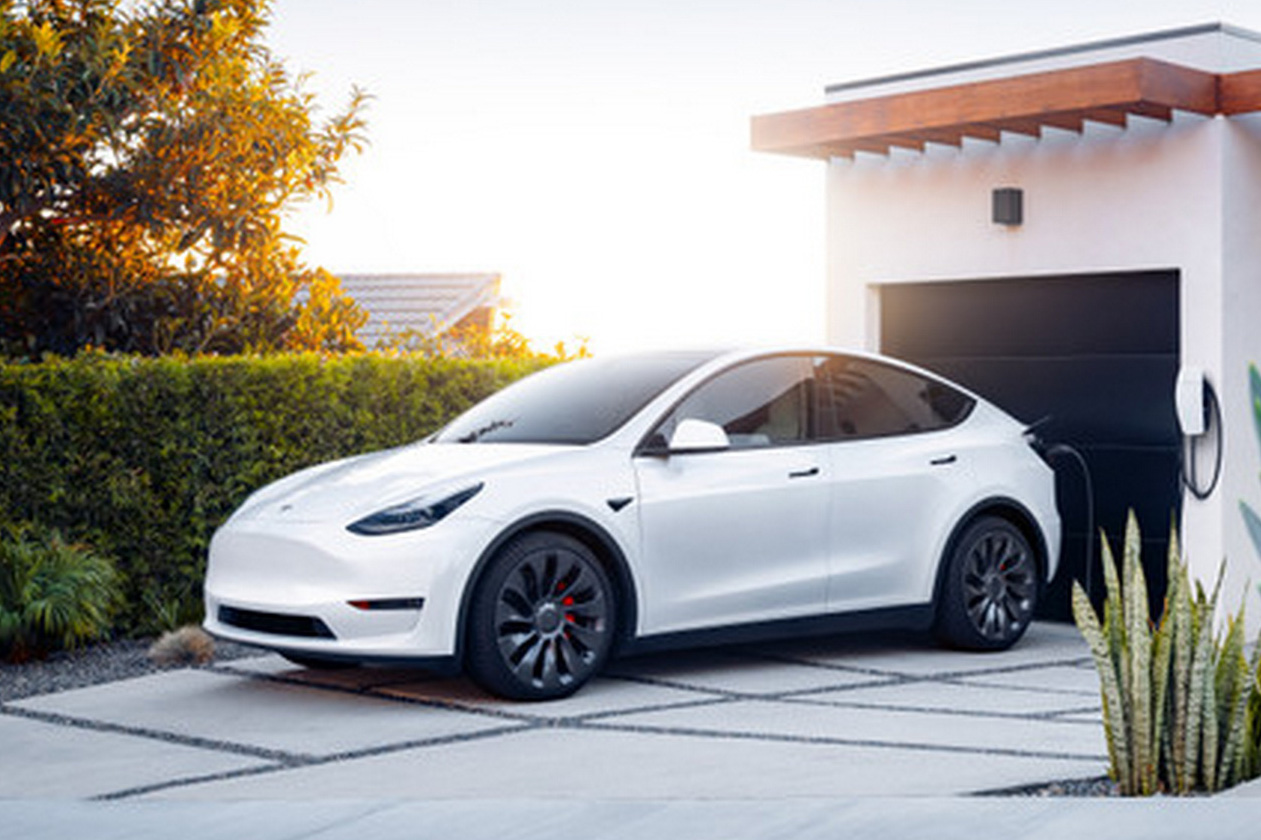 Tesla bán mỗi ngày hơn 3.400 xe trong đầu năm 2022 dù giá xe ngày càng tăng