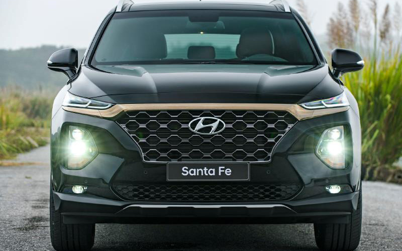 Hyundai Santa Fe 2019 – SUV đô thị chưa có dấu hiệu hạ nhiệt