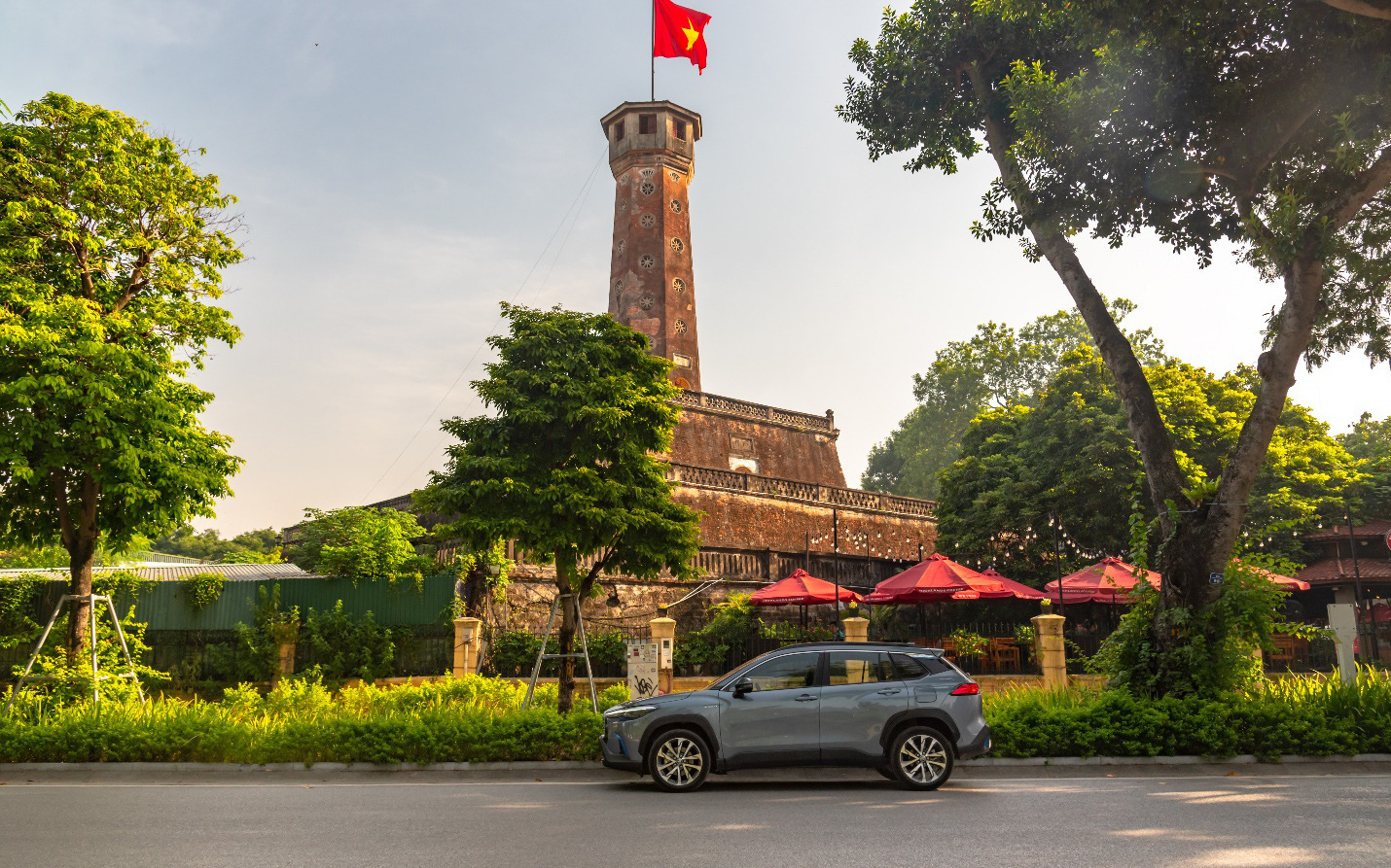 Người dùng 'chuột bạch' xe hybrid nhiều năm tại Việt Nam: 'Tôi không muốn quay về xe thuần xăng nữa'