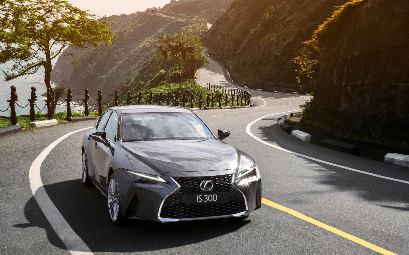 Lexus Signature 2021: Nơi hội tụ những màn phô diễn công nghệ đỉnh cao
