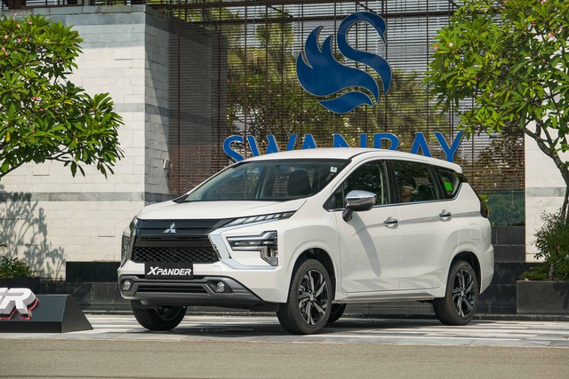 Ra mắt Mitsubishi Xpander 2022: 20 điểm mới, tăng thực dụng, giá y hệt Veloz Cross - Ảnh 10. Ra mắt Mitsubishi Xpander 2022: 20 điểm mới, tăng thực dụng, giá y hệt Veloz Cross - Ảnh 10.