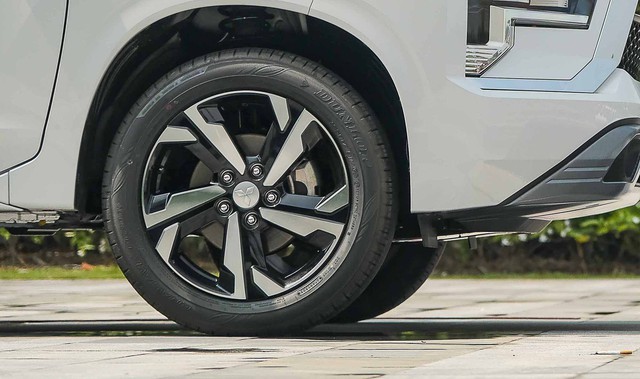 Ra mắt Mitsubishi Xpander 2022: 20 điểm mới, tăng thực dụng, giá y hệt Veloz Cross - Ảnh 13. Ra mắt Mitsubishi Xpander 2022: 20 điểm mới, tăng thực dụng, giá y hệt Veloz Cross - Ảnh 13.