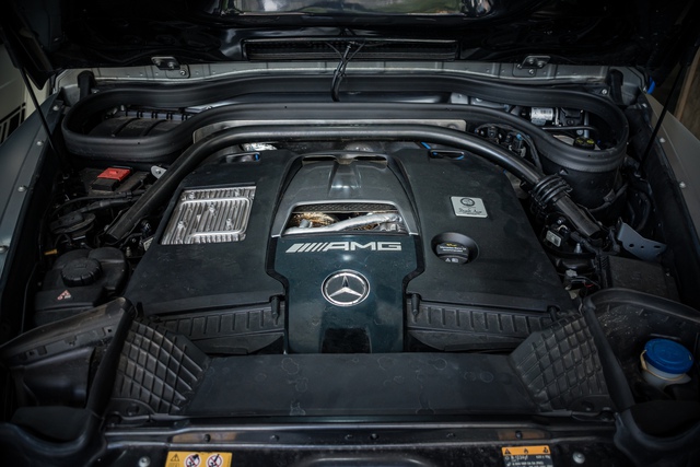Chiếc Mercedes-AMG G 63 sở hữu hộp vuông lạ sau lưng có giá lên tới gần 14 tỷ đồng tại Việt Nam - Ảnh 8.
