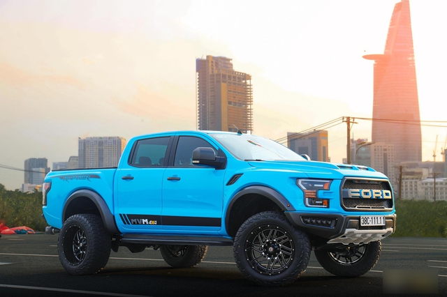 Dân chơi TP.HCM độ Ford Ranger như F-150: Chi phí 650 triệu đồng, phải tăng công suất mới đủ đi - Ảnh 1. Dân chơi TP.HCM độ Ford Ranger như F-150: Chi phí 650 triệu đồng, phải tăng công suất mới đủ đi - Ảnh 1.