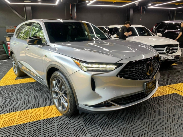 Acura MDX A-Spec 2022 đầu tiên về Việt Nam - Thú chơi lạ cho người chán BMW X5 hay Lexus RX - Ảnh 1. Acura MDX A-Spec 2022 đầu tiên về Việt Nam - Thú chơi lạ cho người chán BMW X5 hay Lexus RX - Ảnh 1.