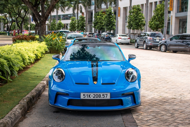 Porsche 911 GT3 2022 độ phiên bản Touring đầu tiên tại Việt Nam - Ảnh 3. Porsche 911 GT3 2022 độ phiên bản Touring đầu tiên tại Việt Nam - Ảnh 3.