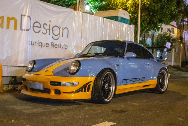 Porsche 930 Turbo độ RUF tái xuất tại Việt Nam - Siêu phẩm khó mua của giới nhà giàu - Ảnh 1. Porsche 930 Turbo độ RUF tái xuất tại Việt Nam - Siêu phẩm khó mua của giới nhà giàu - Ảnh 1.