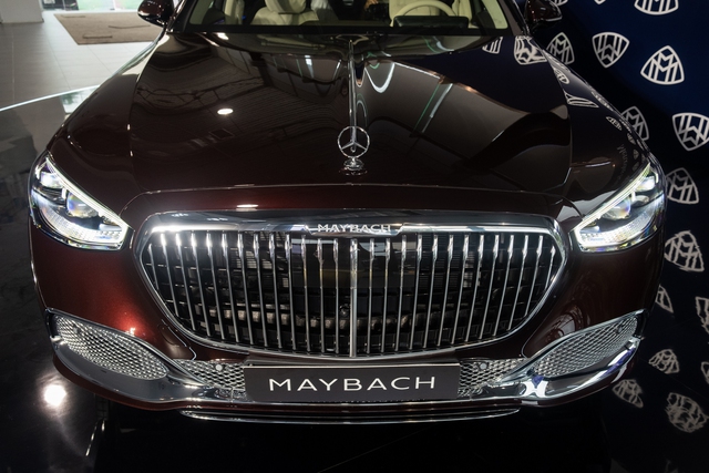 Ngồi thử Mercedes-Maybach S 680 giá 16 tỷ đồng tại Việt Nam: Đóng mở cửa như Rolls-Royce, ghế ông chủ có thể biến thành giường - Ảnh 9.