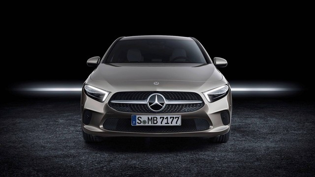 Mercedes-Benz A-Class úp mở thiết kế lưới tản nhiệt mới - Ảnh 2.