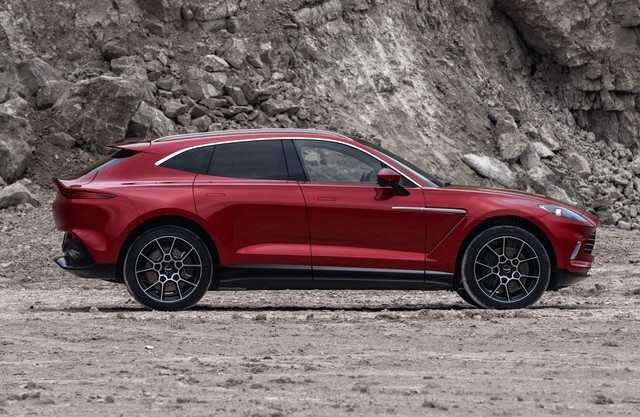 Aston Martin quyết chia tay động cơ V8 của Mercedes-AMG, lãnh đạo tiết lộ nguyên nhân - Ảnh 1.