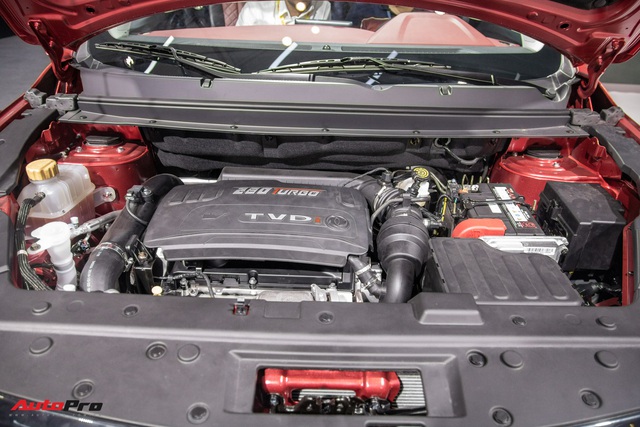 Cận cảnh Dongfeng T5 giá khoảng 700 triệu đồng vừa ra mắt Việt Nam: Đấu Honda CR-V bằng động cơ mác BMW, công nghệ tràn ngập - Ảnh 8.