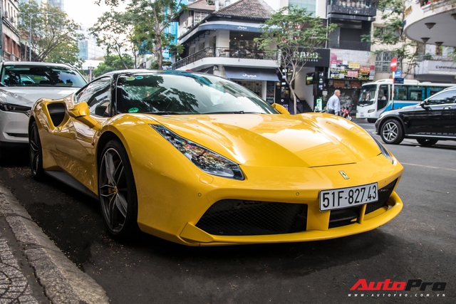 Ferrari 488 GTB của em trai Phan Thành bất ngờ xuất hiện trên phố Sài Gòn cuối tuần - Ảnh 3.