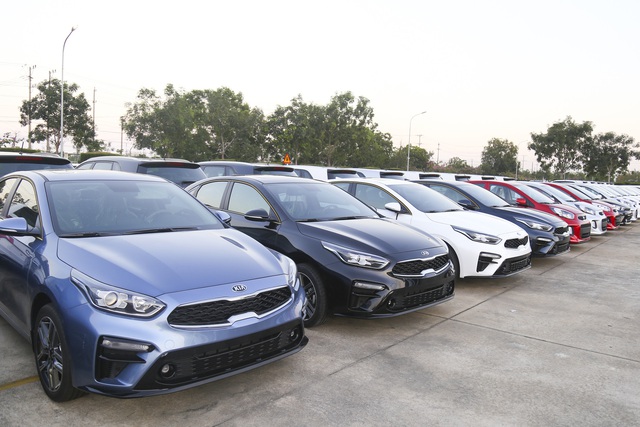 Loạt xe sang BMW, Mercedes, Audi nhập về Việt Nam có thể giảm giá tới cả tỷ đồng, VinFast được xuất khẩu xe ‘giá rẻ’ sang châu Âu - Ảnh 5.