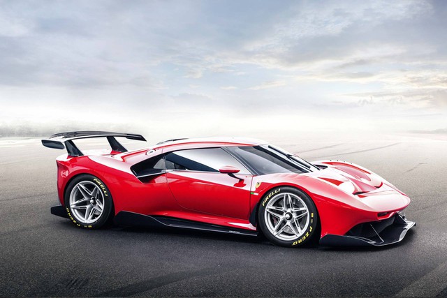 Ferrari bán 1 siêu xe lãi bằng BMW bán 30 xe sang hay ngang Nissan bán gần 1.000 chiếc - Ảnh 1.