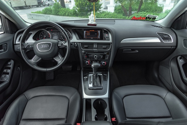 Cảm nhận nhanh Audi A4 giá hơn 800 triệu: Còn lại gì sau 60.000 km? - Ảnh 6.