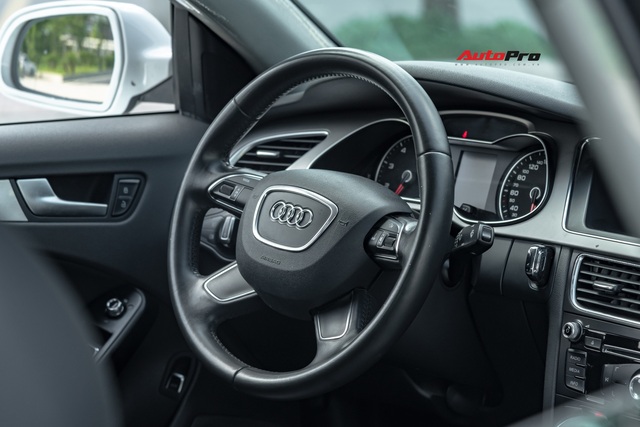 Cảm nhận nhanh Audi A4 giá hơn 800 triệu: Còn lại gì sau 60.000 km? - Ảnh 8.