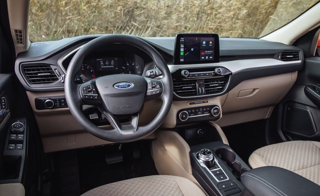 Ford Escape facelift tiếp tục lộ mặt với đèn hậu hao hao... VinFast Lux SA2.0 - Ảnh 4.